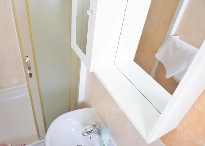 Vilma Close To Rab 3*