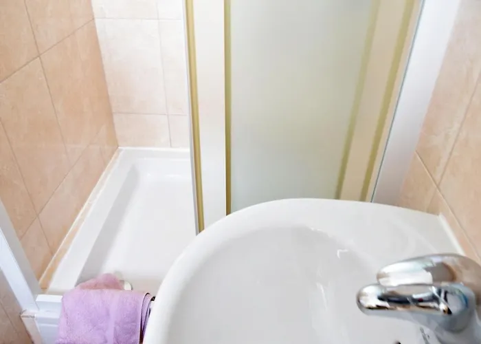 Affittacamere Vilma Close To Rab Palit